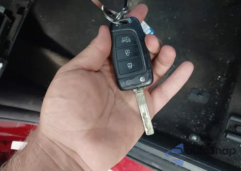 2021 Hyundai Venue Se from USA, damaged, VIN KMHRB8A38ML970414